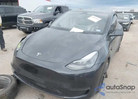 2024 Tesla Model Y Long Range Dual Motor All-Wheel Drive из США, поврежденный, VIN 7SAYGDEE3RA253757